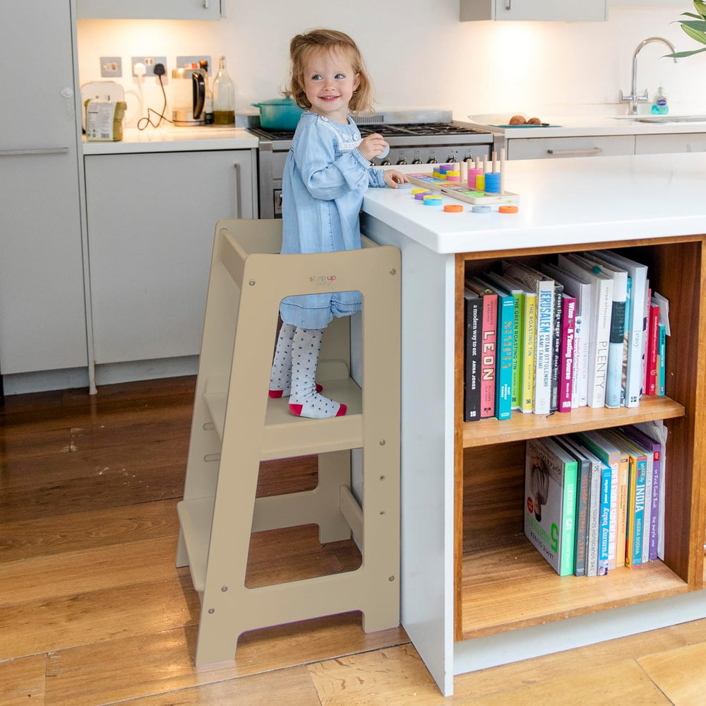 La tour d'apprentissage Montessori avec marchepied réglable